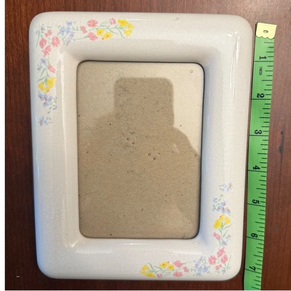 Vintage ceramic porcelain picture frame floral cottagecore 80s shabby chic 3.5x5